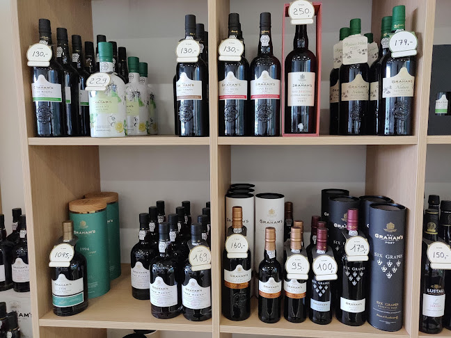 Opinii despre Vinspecialisten Silkeborg în Silkeborg - Gastronomi og hotelvirksomhed