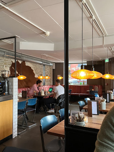 Cocks & Cows SP34 - Gastronomi og hotelvirksomhed