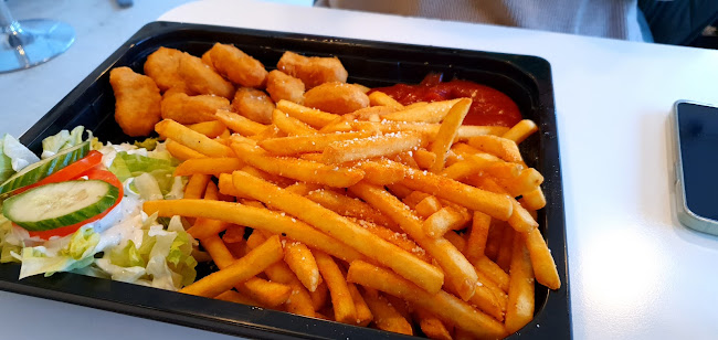 Opinii despre Grill & Ishytten - Lundby Krat în Gistrup - Gastronomi og hotelvirksomhed