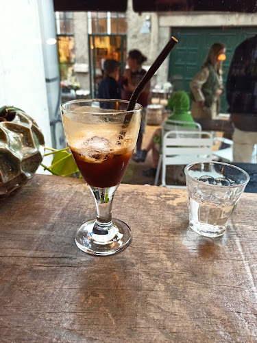 Comentarii opinii despre Chez Désirée // Café & Bar à Vin