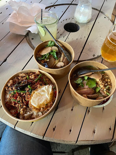 Little Khon Kaen - Gastronomi og hotelvirksomhed