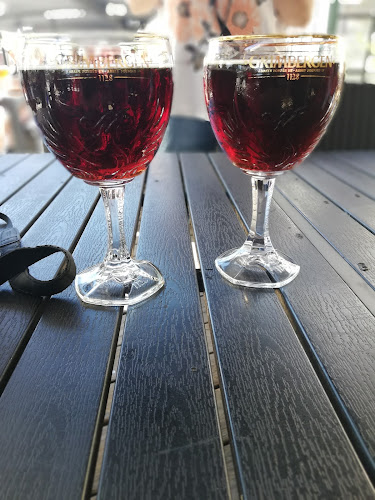 Larsens Plads - Væggerløse