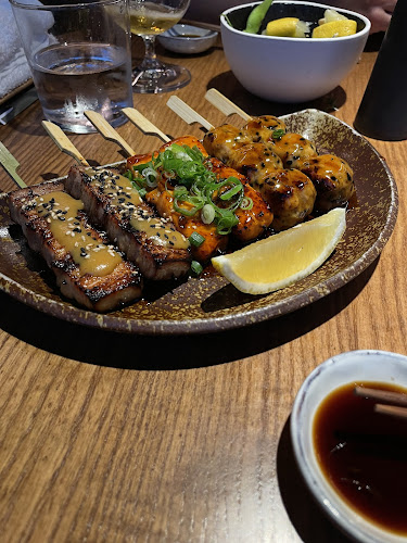 Comentarii opinii despre Sticks'n'Sushi Tivoli Haven