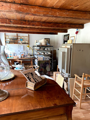 Opinii despre Keramikcafé Møllehuset în Hjørring - Gastronomi og hotelvirksomhed