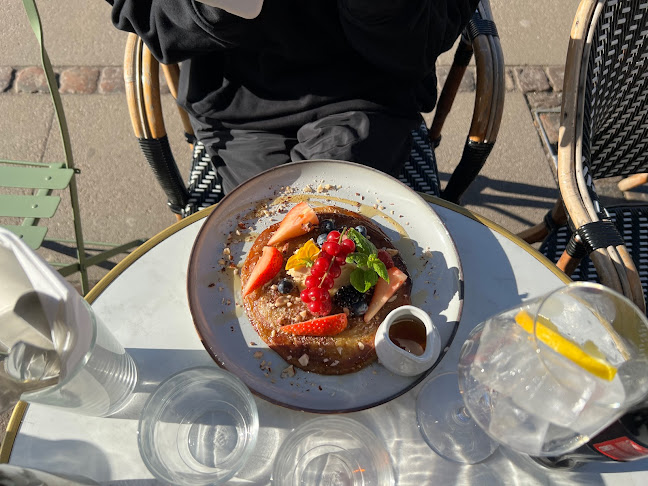 Comentarii opinii despre Ø12 Coffee and Eatery