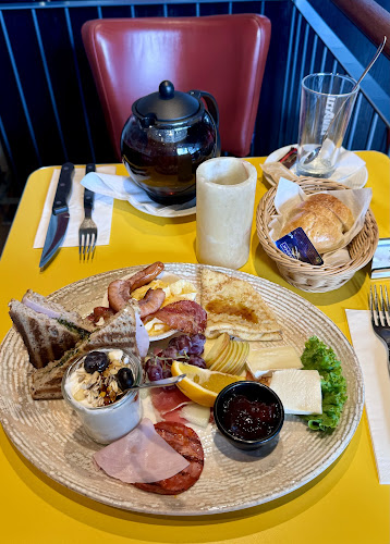 Comentarii opinii despre Café Crema