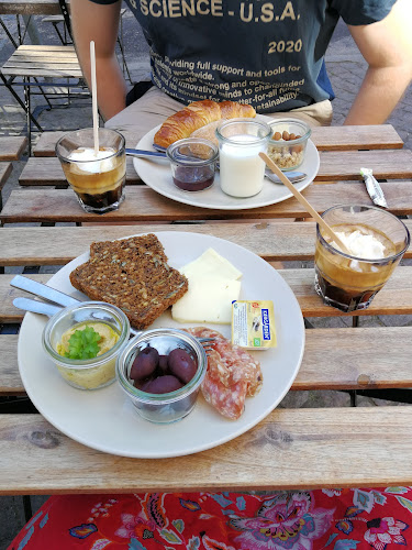 Comentarii opinii despre Kaffebaren på Amager