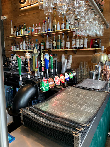 Comentarii opinii despre STAY Cafe