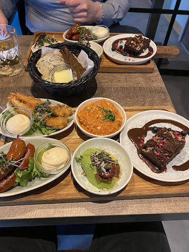 Café Zappa - Gastronomi og hotelvirksomhed