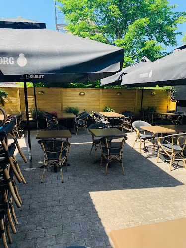 Grand House Burger - Gastronomi og hotelvirksomhed