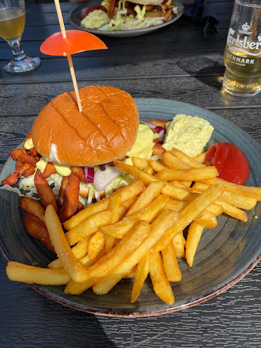 Cafe X - Café - Bar - Restaurant - Gastronomi og hotelvirksomhed