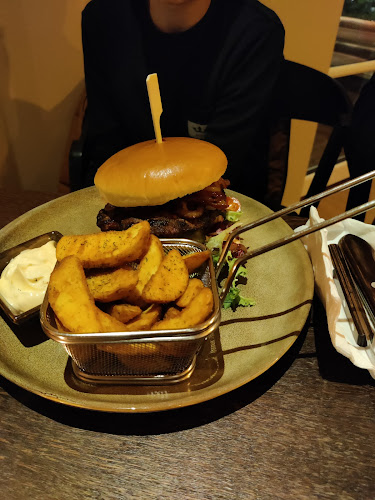 Cafe Memos - Gastronomi og hotelvirksomhed