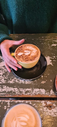 Opinii despre Løve’s Bog- og Vincafé în Aarhus - Gastronomi og hotelvirksomhed