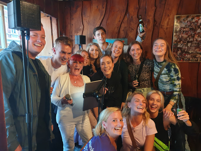 Comentarii opinii despre Annalise's Bar