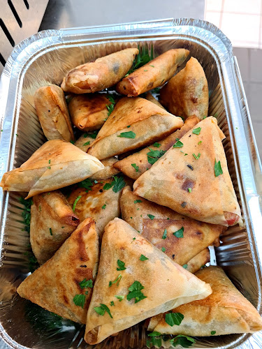 Yemma's Kitchen - Gastronomi og hotelvirksomhed