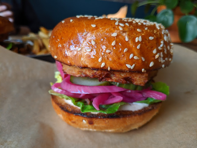 Homeburger Østerbro - Gastronomi og hotelvirksomhed