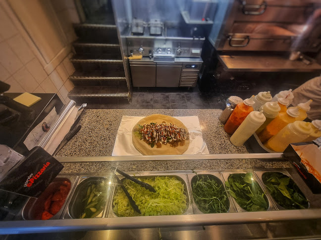 Opinii despre Utterslev Pizzeria în København - Gastronomi og hotelvirksomhed