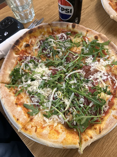 Opinii despre Pizzaria Sten & Kul hørsholm în Hørsholm - Gastronomi og hotelvirksomhed