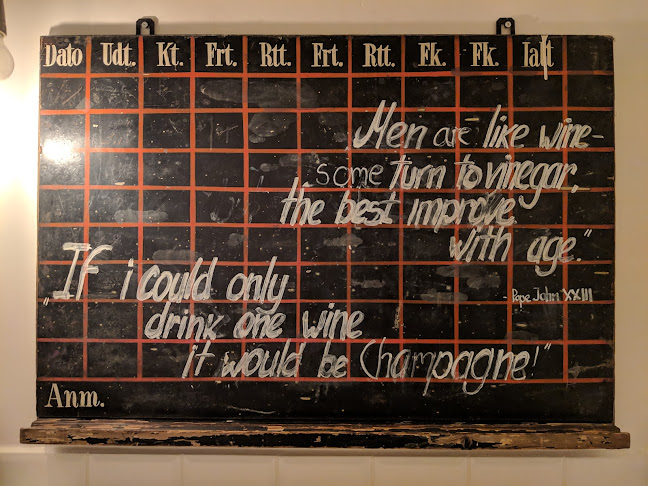 Falernum - Gastronomi og hotelvirksomhed