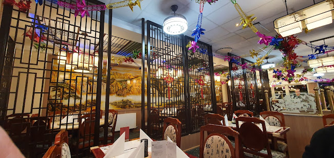 Comentarii opinii despre Hua Xin