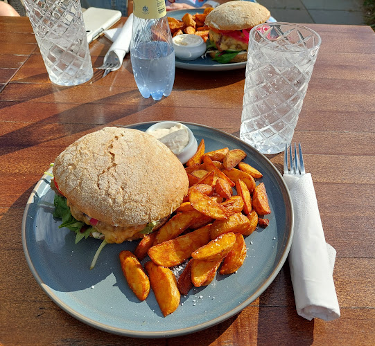 Opinii despre Café Sommer în Middelfart - Gastronomi og hotelvirksomhed