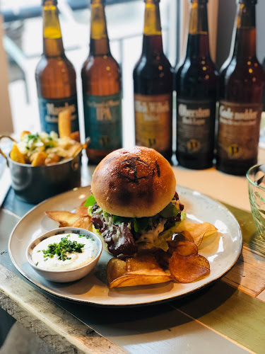 Opinii despre OX-M în Viborg - Gastronomi og hotelvirksomhed