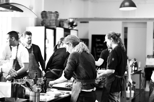 Opinii despre Winefamly în Holstebro - Gastronomi og hotelvirksomhed