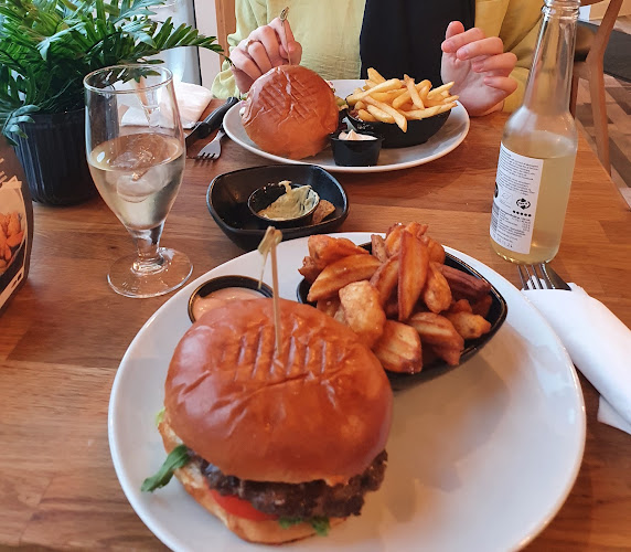 The Burger Næstved - Gastronomi og hotelvirksomhed