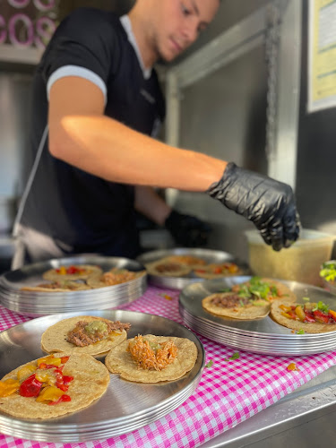 Comentarii opinii despre TAQU | Food Truck