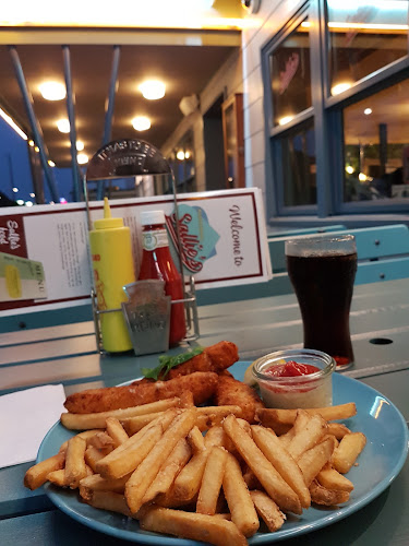 Sallie’s Restaurant & Snack Bar - Gastronomi og hotelvirksomhed