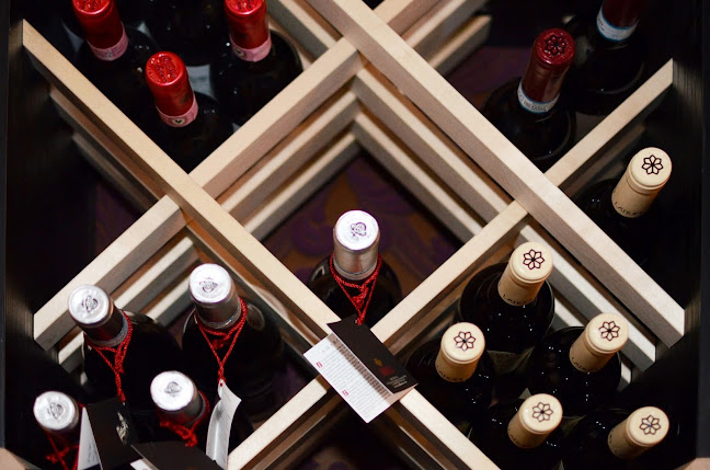 The Upper Hill - Gastronomi og hotelvirksomhed