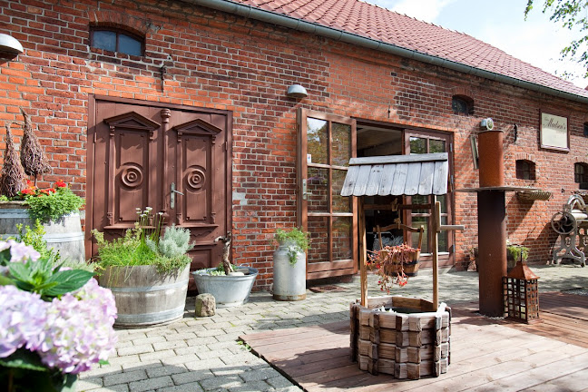 Frøken Madsen's Spisehus - Gastronomi og hotelvirksomhed