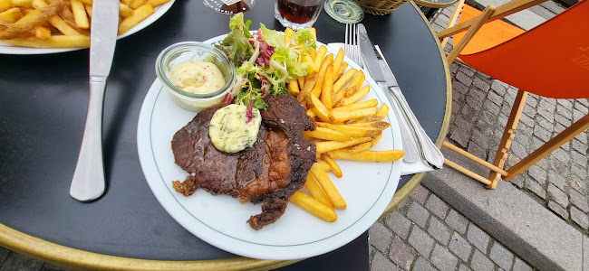 Bistro Grand Mère - Gastronomi og hotelvirksomhed