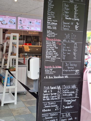 Isbaren Liseleje vaffelbageri minigolf - Gastronomi og hotelvirksomhed