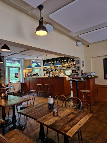 Café Forsinket - Gastronomi og hotelvirksomhed