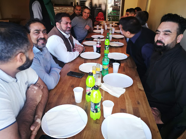 Dehra/Det pakistanske madhus - København