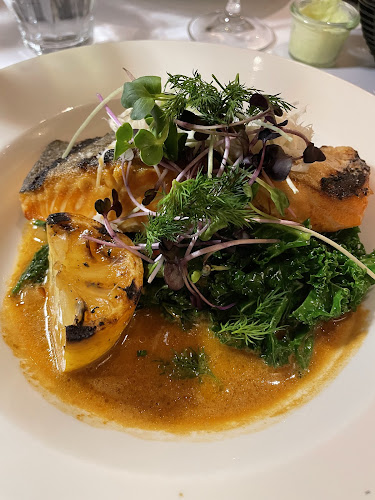 Mefisto Restaurant & Gårdhave - Gastronomi og hotelvirksomhed