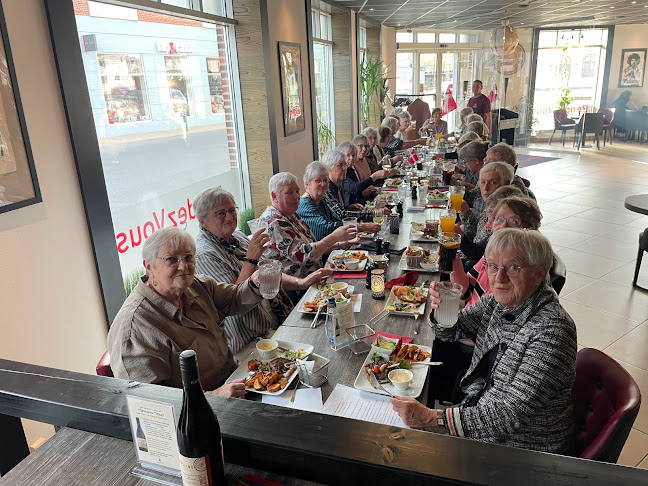 Café Rendezvous Pizza & Steak House - Gastronomi og hotelvirksomhed