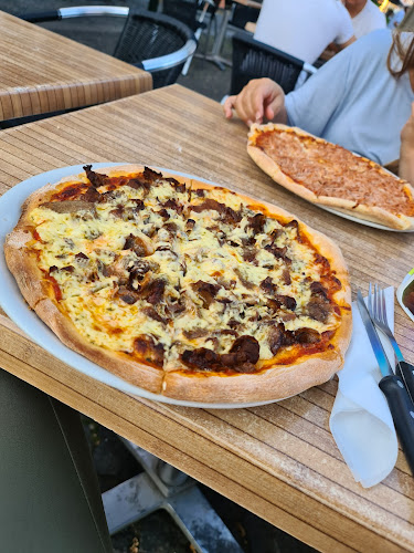 Comentarii opinii despre Pizza og Kebab House