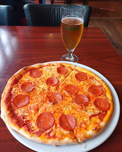 Opinii despre Big Ben Pizza, Café & Restaurant Glostrup în Glostrup - Gastronomi og hotelvirksomhed