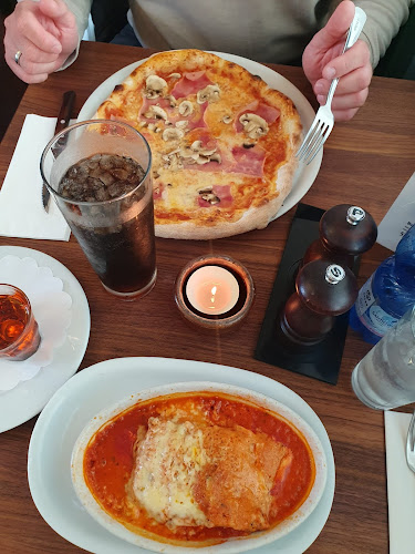 Ristorante Pizzeria Italia - Gastronomi og hotelvirksomhed