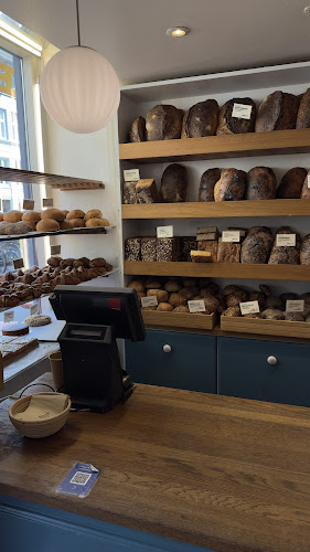 Comentarii opinii despre Meyers Bageri