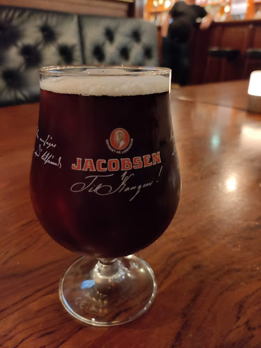 Fox and Hounds - Gastronomi og hotelvirksomhed