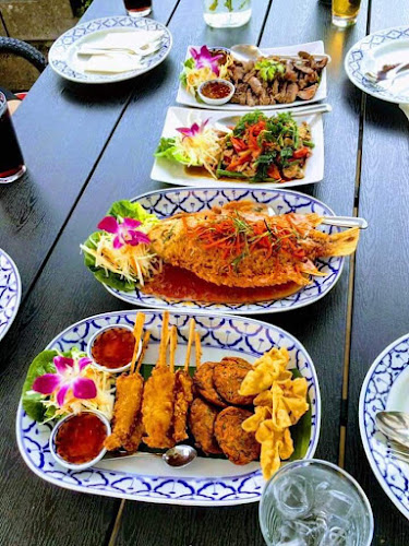 Comentarii opinii despre Dinner Thai Food