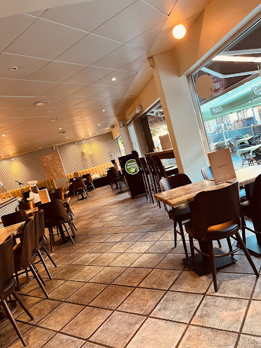 Opinii despre Den Gyldne Ovn în Fredericia - Gastronomi og hotelvirksomhed