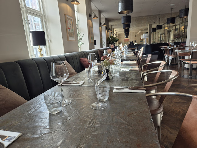 Opinii despre For Enden Af Gaden în Viborg - Gastronomi og hotelvirksomhed