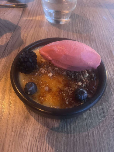 Feed Bistro - Gastronomi og hotelvirksomhed