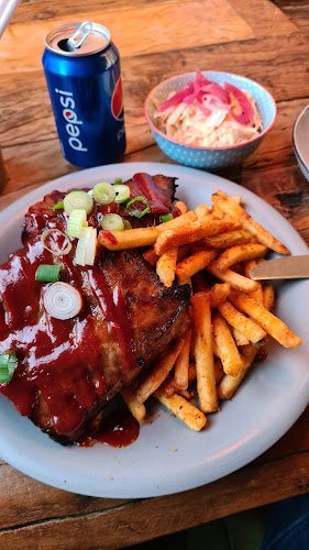 Comentarii opinii despre The Manifesto