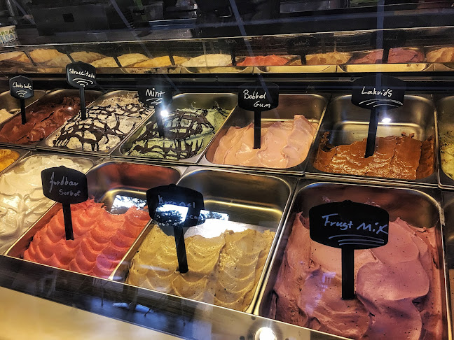 Opinii despre Tiffany's Café - Is - Bolsjer în København - Gastronomi og hotelvirksomhed