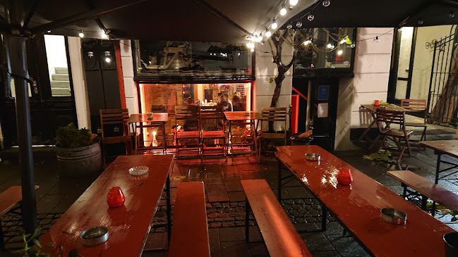 Under Træet - København